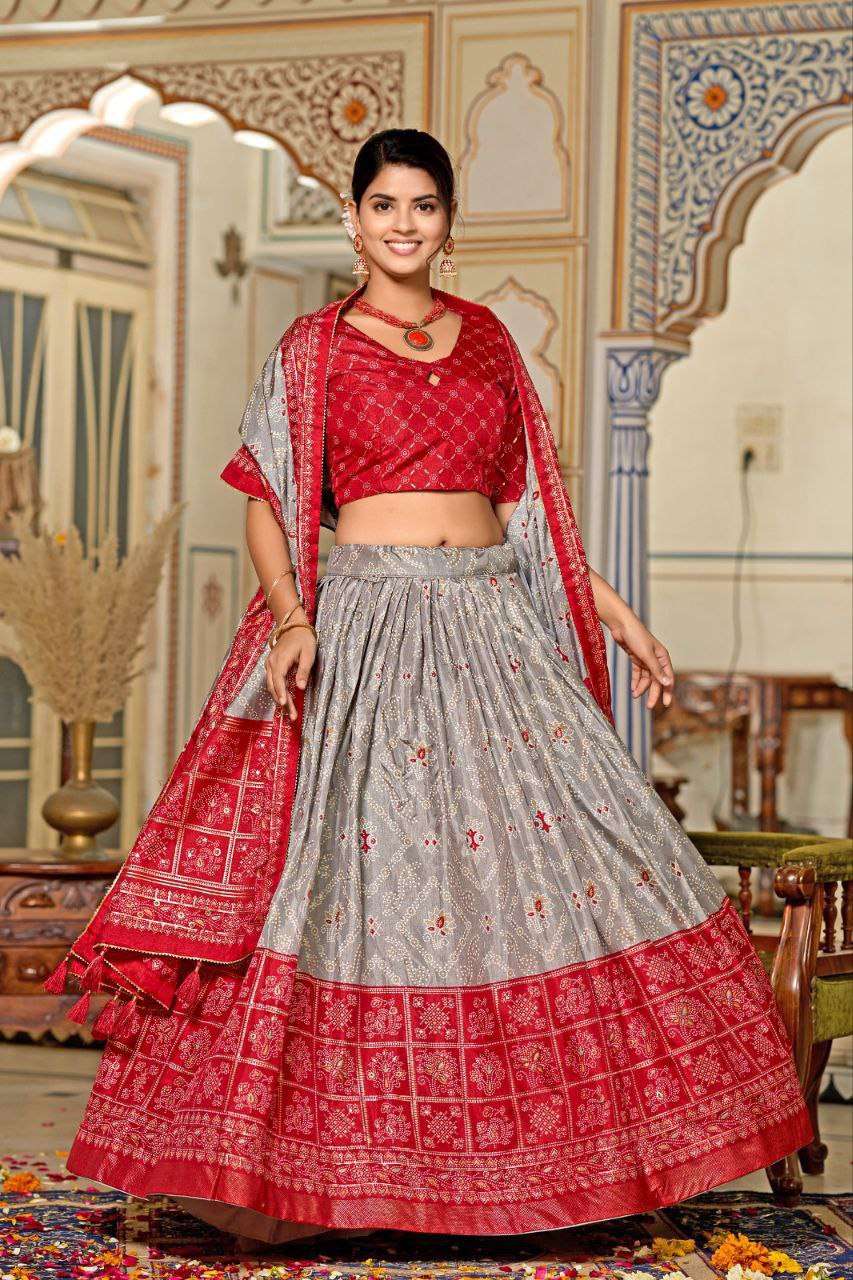 OwdwNX.jpg Women's Tussar Silk Patola Print Lehenga Choli Dupatta Set - Image 14