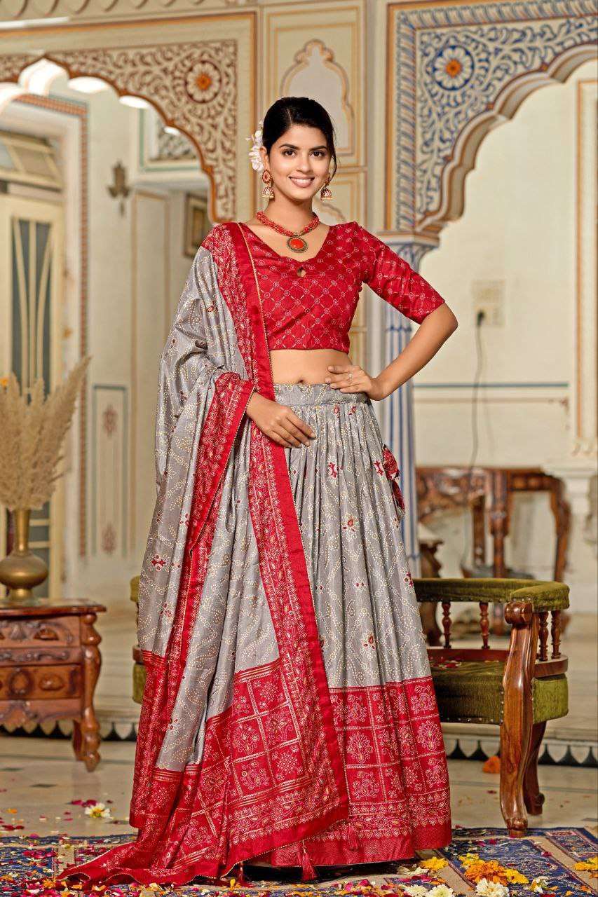 eOkudG.jpg Women's Tussar Silk Patola Print Lehenga Choli Dupatta Set - Image 7